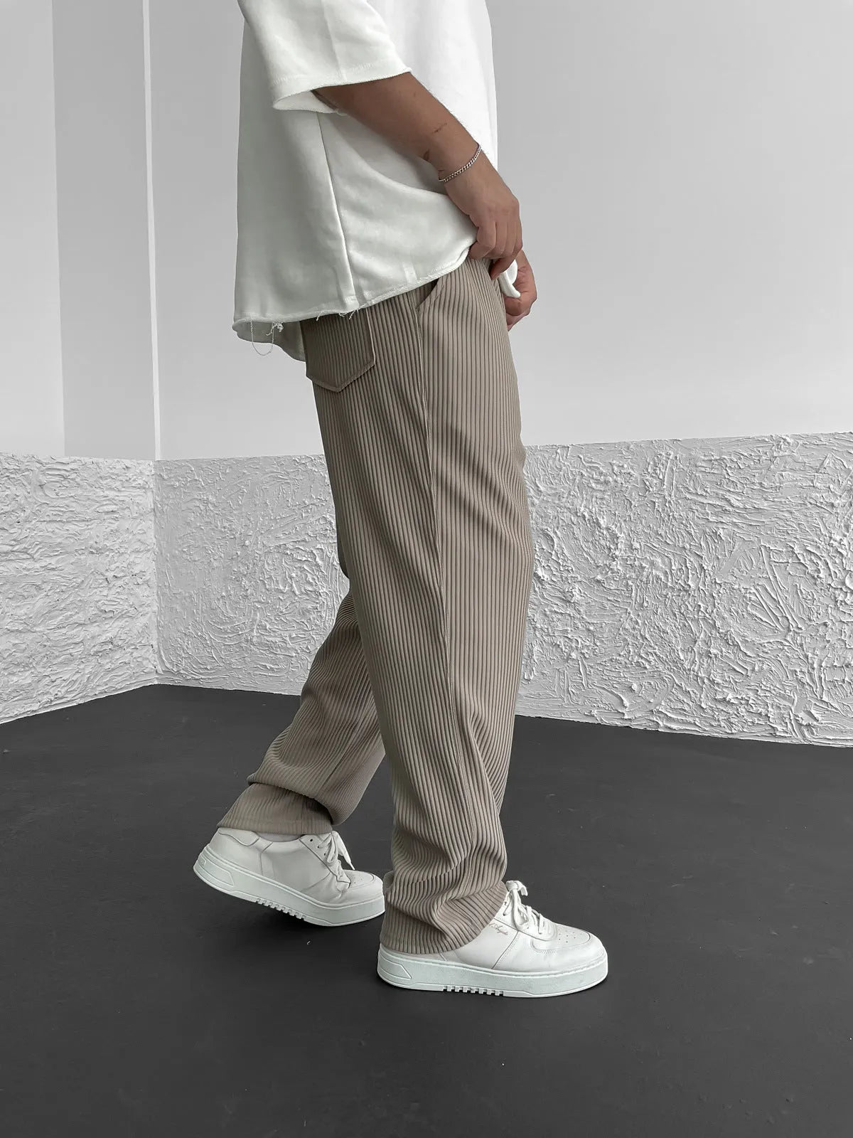 Elancio™ Ribbé – Confort Côtelé & Élégance Décontractée